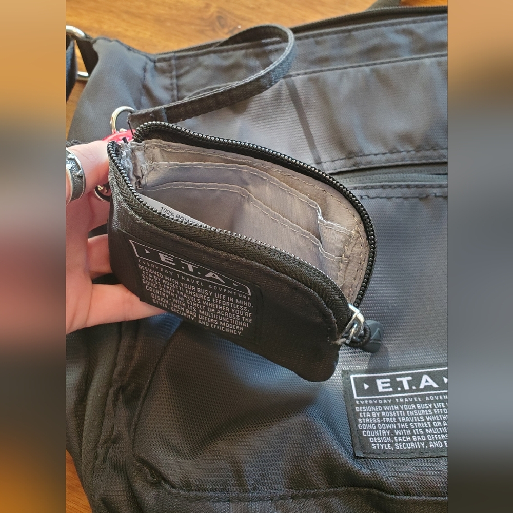 ETA Black Travel Bag - Crossbody - Unisex - Picture 13 of 15